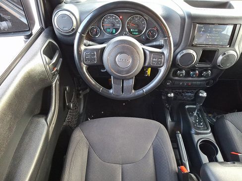 Used 2016 Jeep Wrangler Unlimited Sport image 11