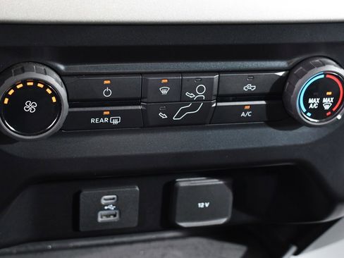 Used 2021 Ford F150 XLT w/ Tow Technology Package image 30