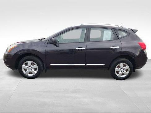 Used 2014 Nissan Rogue S w/ Convenience Package image 4