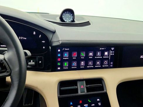 Used 2022 Porsche Taycan GTS w/ Premium Package (P6U) image 19