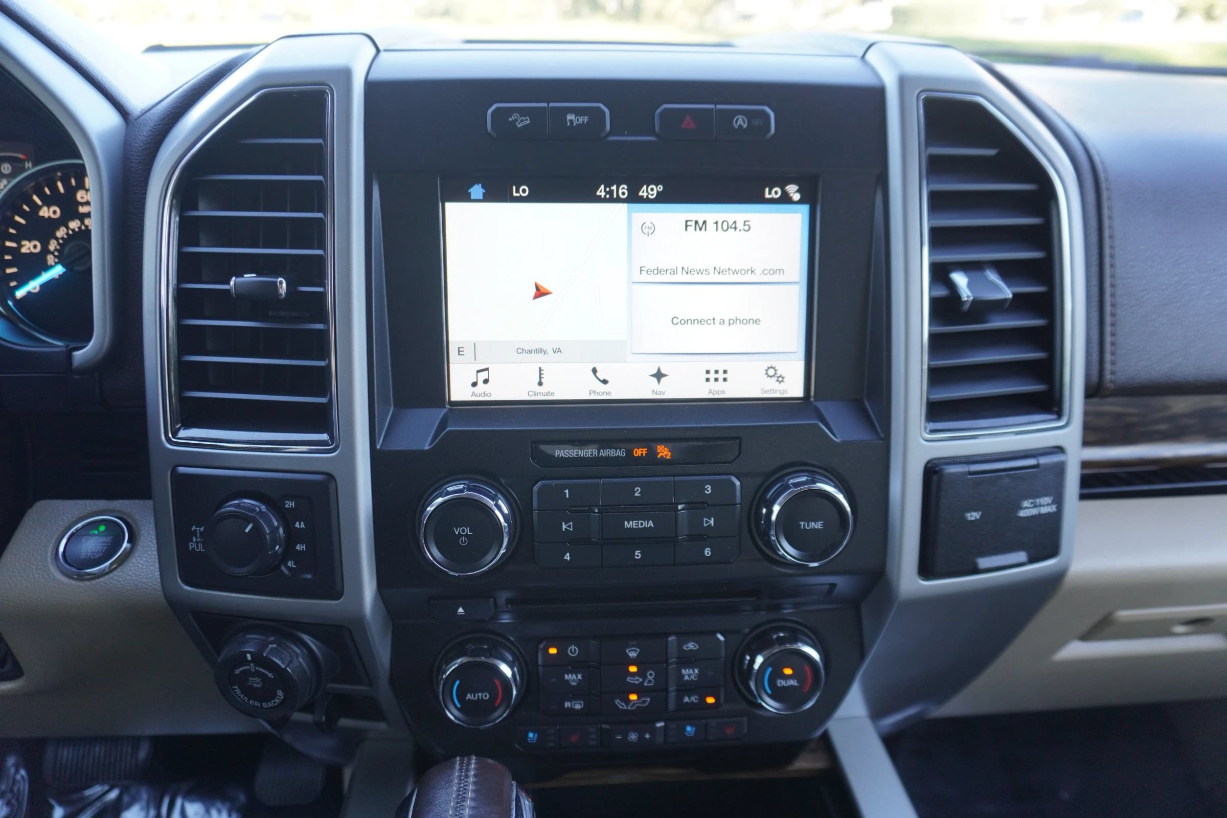 Used 2018 Ford F150 Lariat AWD/4WD image 13