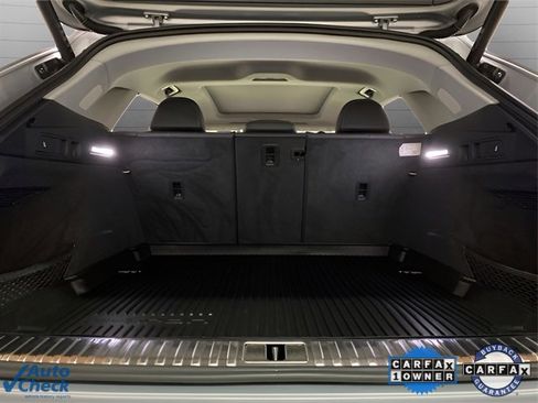 Used 2023 Audi e-tron Premium Plus w/ Premium Plus Package image 84