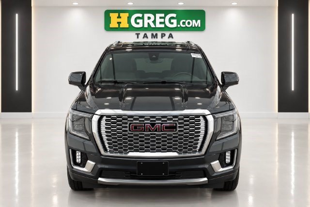 Used 2021 GMC Yukon XL Denali w/ Denali Premium Package RWD image 7