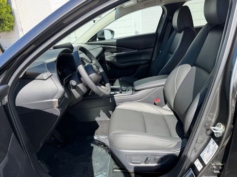 New 2026 MAZDA CX-30 AWD 2.5 S w/ Select Sport Pkg image 17