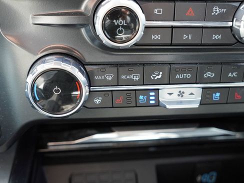 Used 2026 Ford F350 Lariat w/ Chrome Package image 7