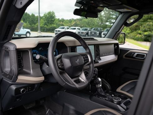 Used 2026 Ford Bronco Big Bend w/ Black Diamond Package AWD/4WD image 13