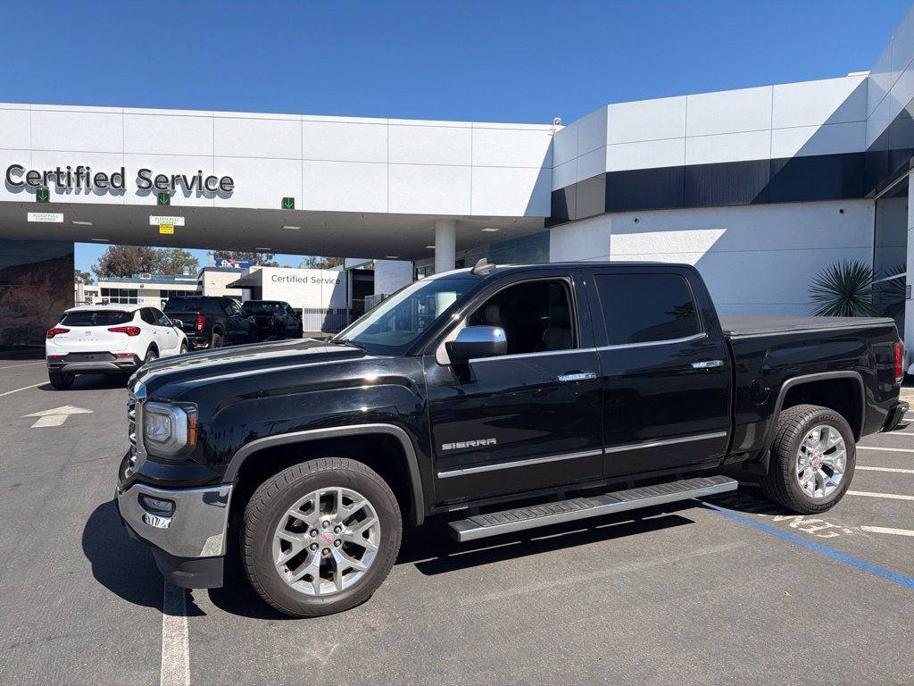 Used 2017 GMC Sierra 1500 SLT w/ SLT Premium Package RWD image 1