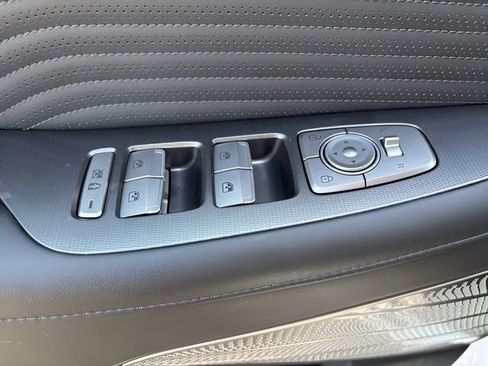 Used 2025 Hyundai Palisade Calligraphy AWD/4WD image 11