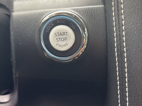 Used 2021 INFINITI QX80 Premium Select w/ All-Season Package image 26