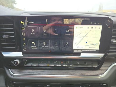 Used 2026 GMC Sierra 1500 SLT image 26