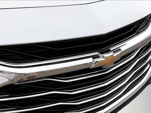 Used 2020 Chevrolet Malibu LT FWD image 31