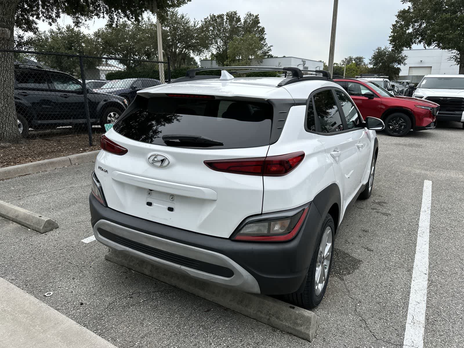 Used 2022 Hyundai Kona SEL FWD image 8