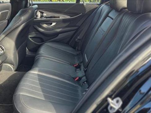 Used 2019 Mercedes-Benz E 300 image 16