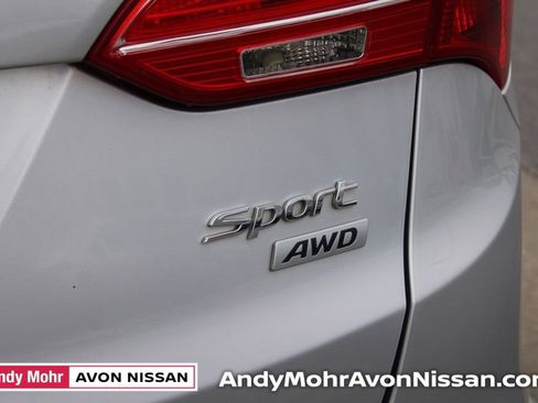 Used 2016 Hyundai Santa Fe Sport image 9