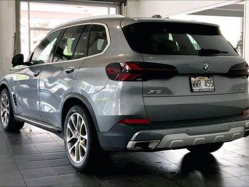 Used 2024 BMW X5 xDrive40i AWD/4WD image 5
