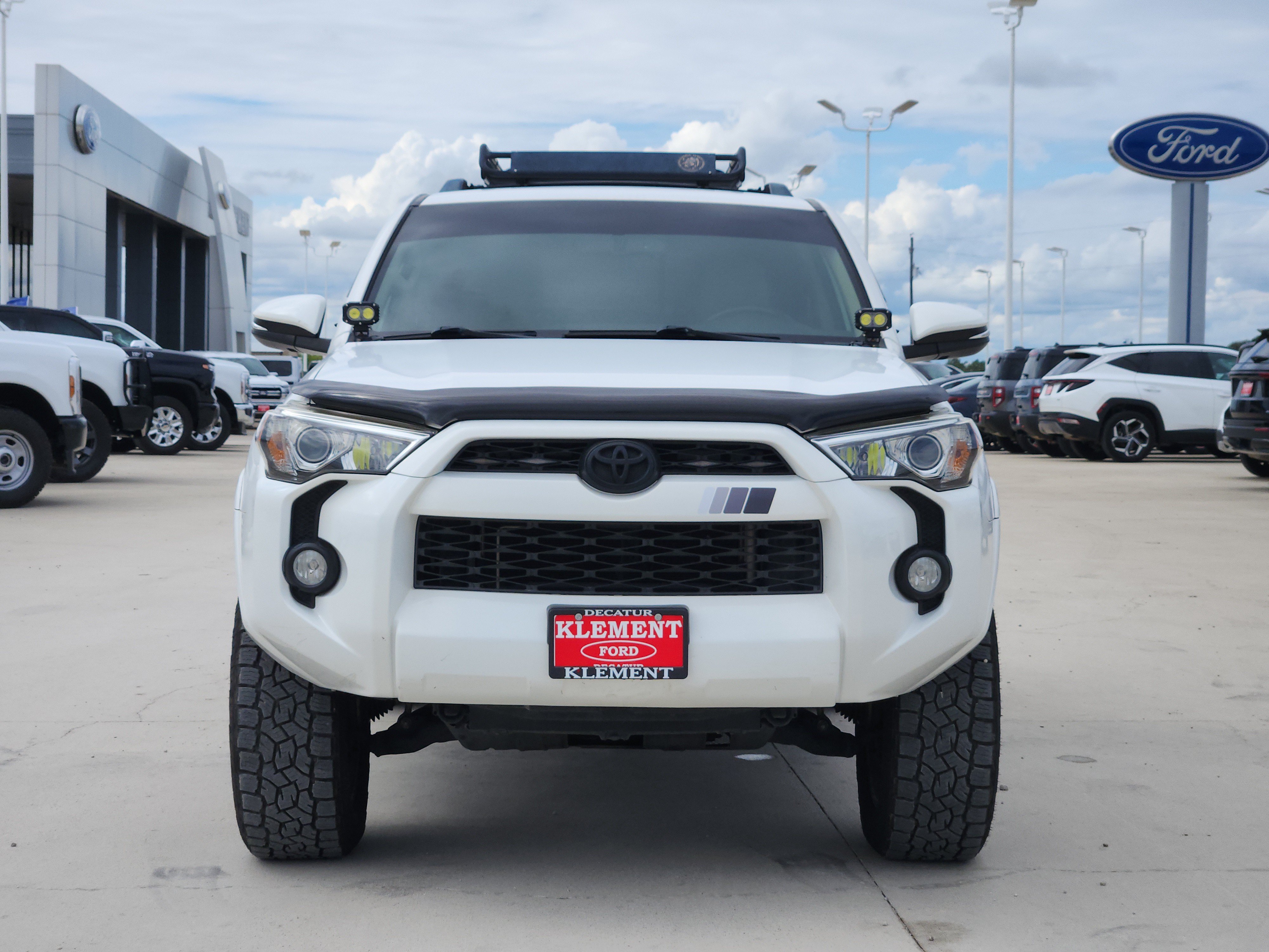 Used 2019 Toyota 4Runner SR5 Premium AWD/4WD image 2