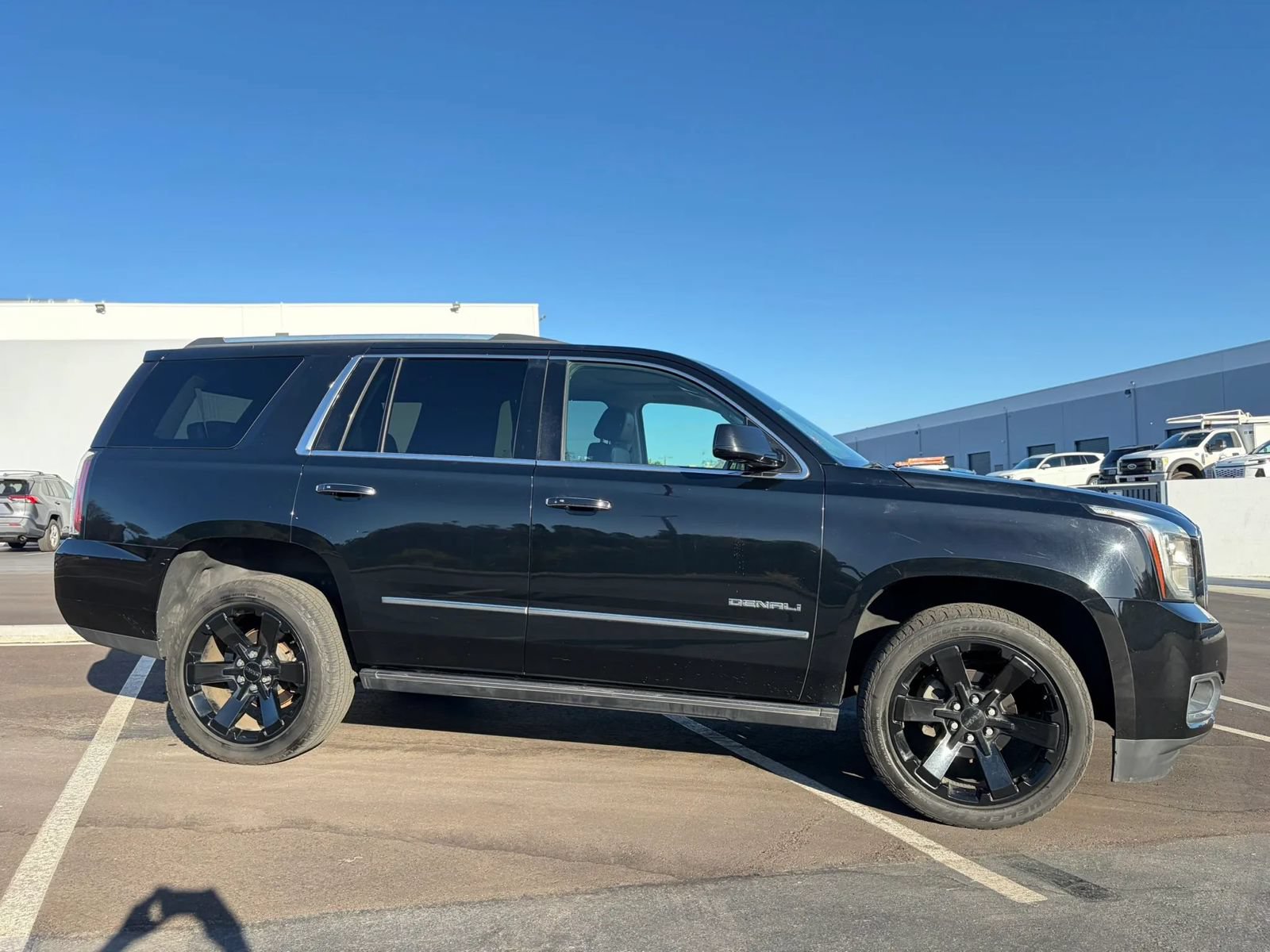 Used 2017 GMC Yukon Denali w/ Open Road Package RWD image 13