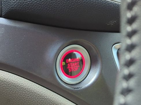 Used 2018 Honda Pilot EX-L image 25