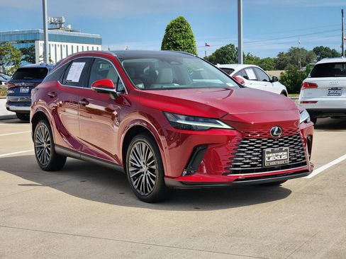 Certified 2023 Lexus RX 350 FWD w/ Cold Area Package image 3