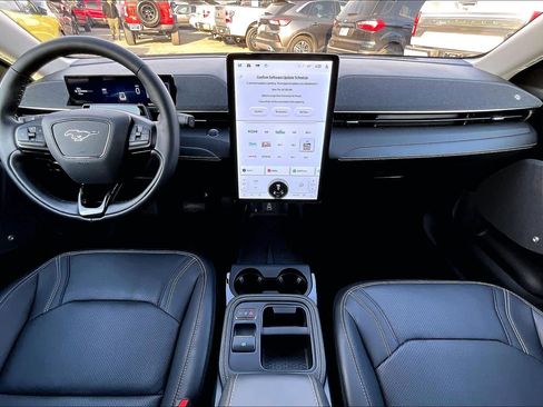 Used 2025 Ford Mustang Mach-E Premium image 15