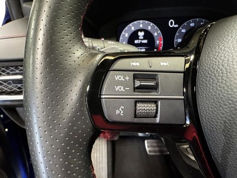 Certified 2025 Acura ADX A-Spec image 17