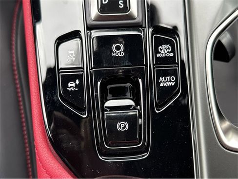 Used 2026 Lexus NX 450h+ F Sport image 33