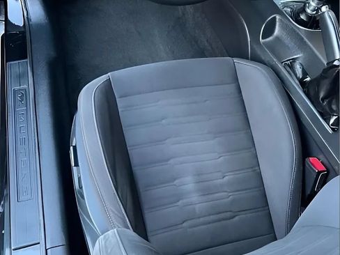 Used 2016 Ford Mustang Coupe RWD image 11