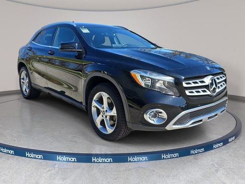 Used 2020 Mercedes-Benz GLA 250 4MATIC image 4