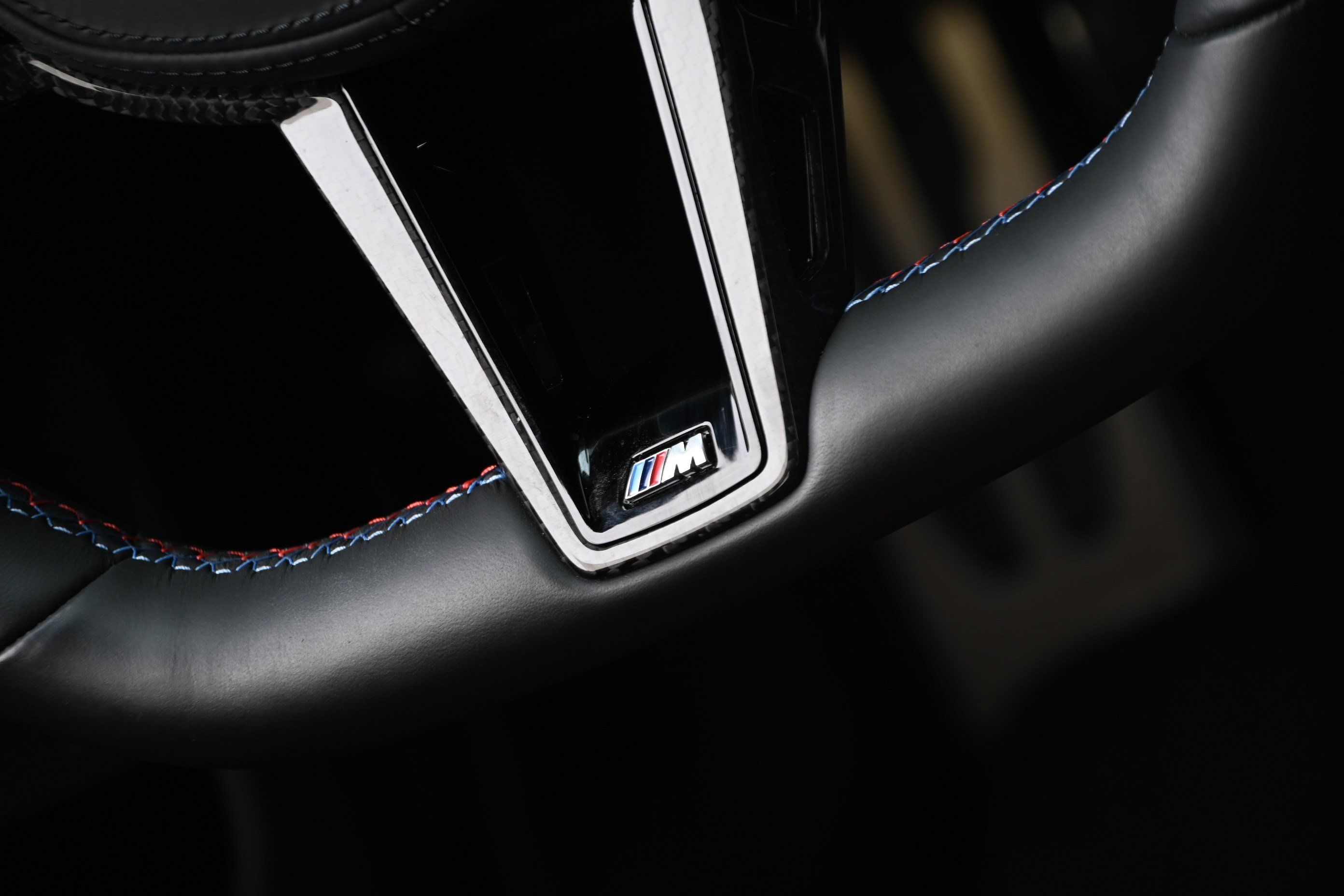 Used 2025 BMW M3 w/ Executive Package RWD image 29