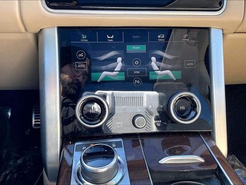 Certified 2021 Land Rover Range Rover Westminster Edition image 37