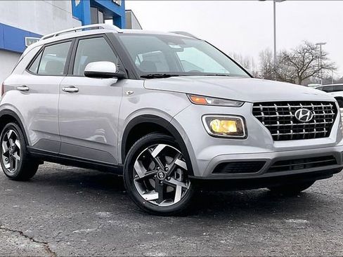 New 2026 Hyundai Venue SEL image 1