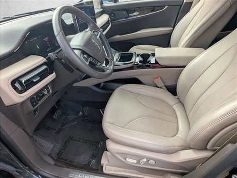 Used 2022 Lincoln Nautilus Reserve w/ Equipment Group 201A image 15