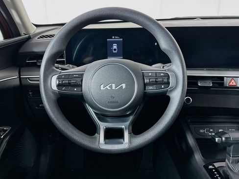 Used 2025 Kia K5 LXS image 18