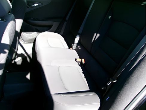 Used 2024 Chevrolet Malibu LS image 10