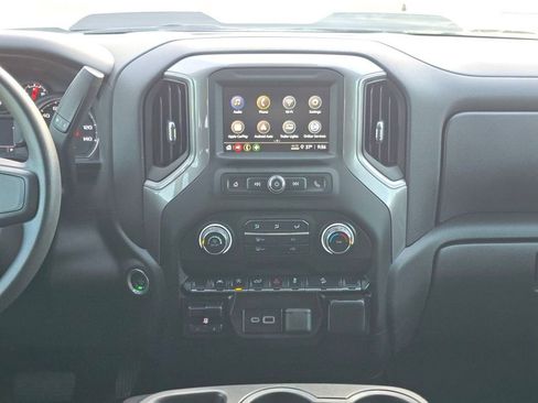 Used 2023 Chevrolet Silverado 1500 Custom Trail Boss image 17