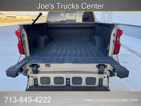 Used 2023 Chevrolet Silverado 1500 ZR2 image 50