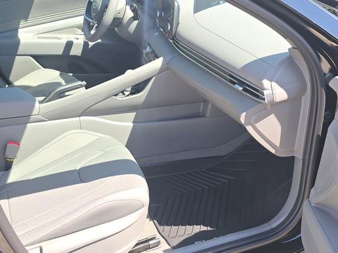 New 2026 Hyundai Elantra Sport FWD image 12