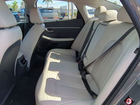 Certified 2022 Hyundai Sonata Limited image 12