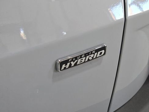 New 2025 Ford Escape SE w/ Class II Trailer Tow Package FWD image 20