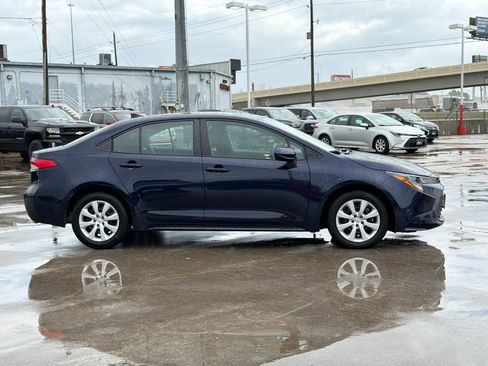 Used 2024 Toyota Corolla LE FWD image 7