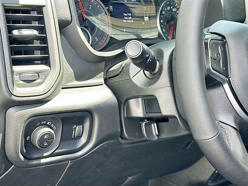 New 2025 RAM 2500 Tradesman AWD/4WD image 10