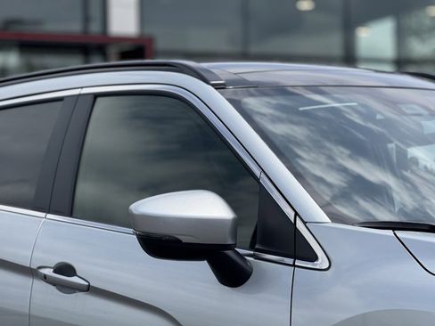 New 2025 Mitsubishi Eclipse Cross image 4