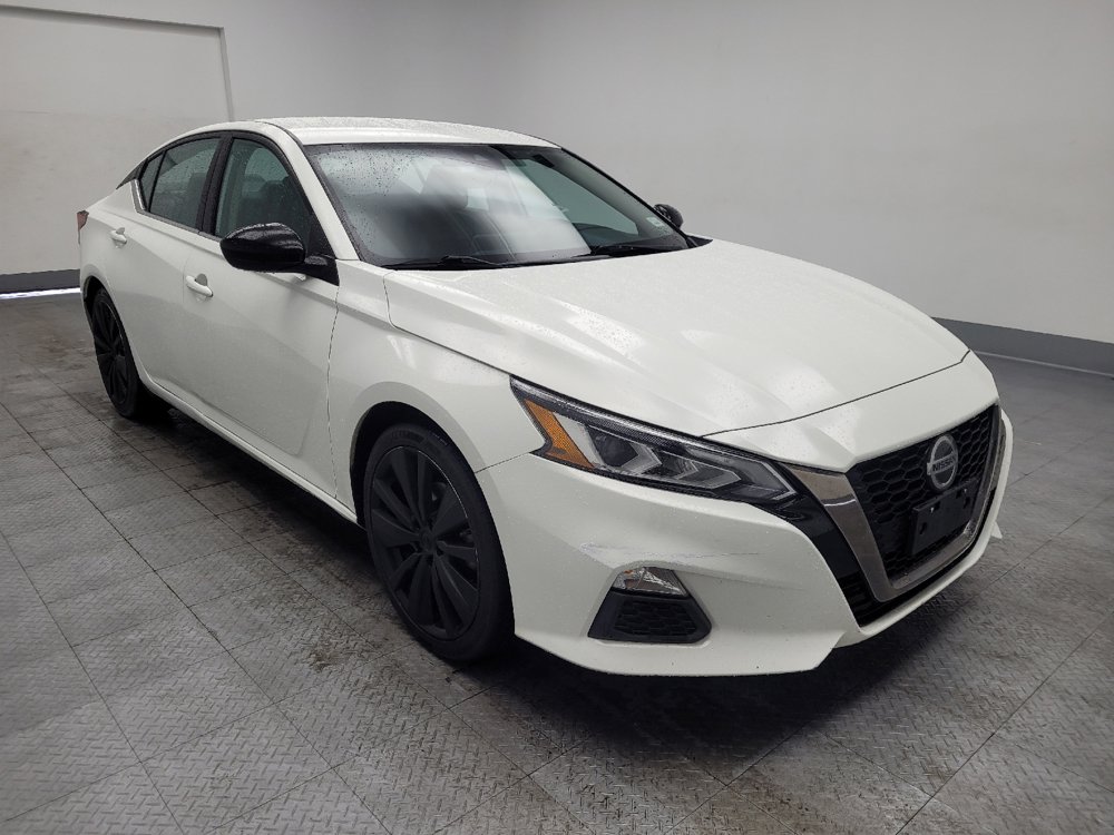 Used 2021 Nissan Altima 2.5 SR FWD image 13
