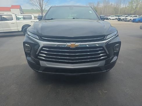 Used 2023 Chevrolet Blazer Premier w/ Driver Confidence II Package image 4