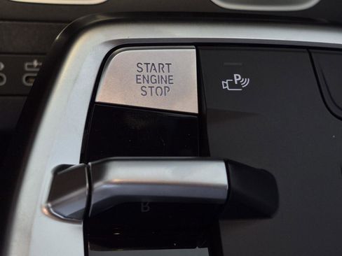 New 2026 BMW X2 xDrive28i w/ M Sport Package AWD/4WD image 30