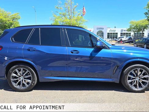 Used 2023 BMW X5 xDrive40i w/ M Sport Package AWD/4WD image 2