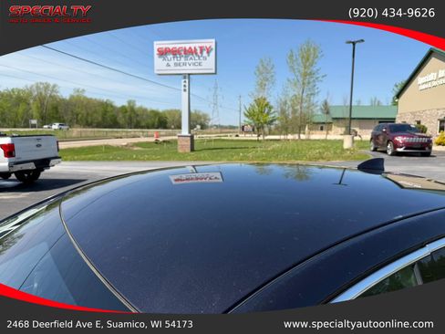 Used 2023 Chevrolet Malibu LT FWD image 11