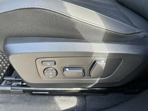 New 2026 BMW X3 xDrive30 w/ Premium Package image 14