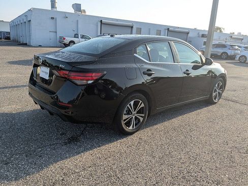 Used 2023 Nissan Sentra SV FWD image 4