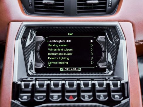 Used 2018 Lamborghini Aventador S AWD/4WD image 74